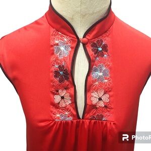 vintage 70s Deadstock NWT nightgown loungewear embroidered Asian